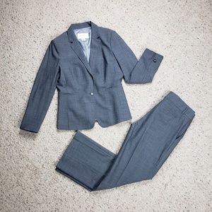 Banana Republic Grey Suit Jacket (10P) Pants (8P)